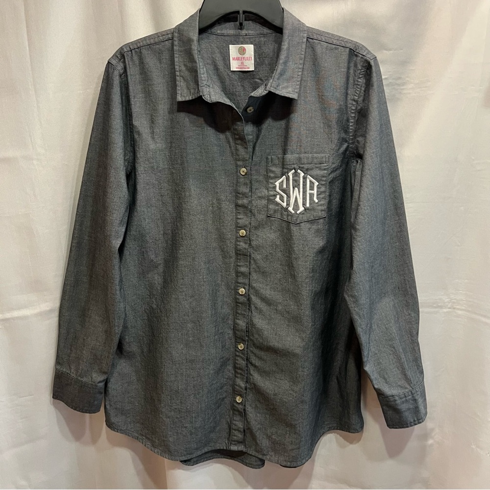 Marleylilly Black Chambray Long Sleeve Button Down Tunic “SWA” Monogram Size XL